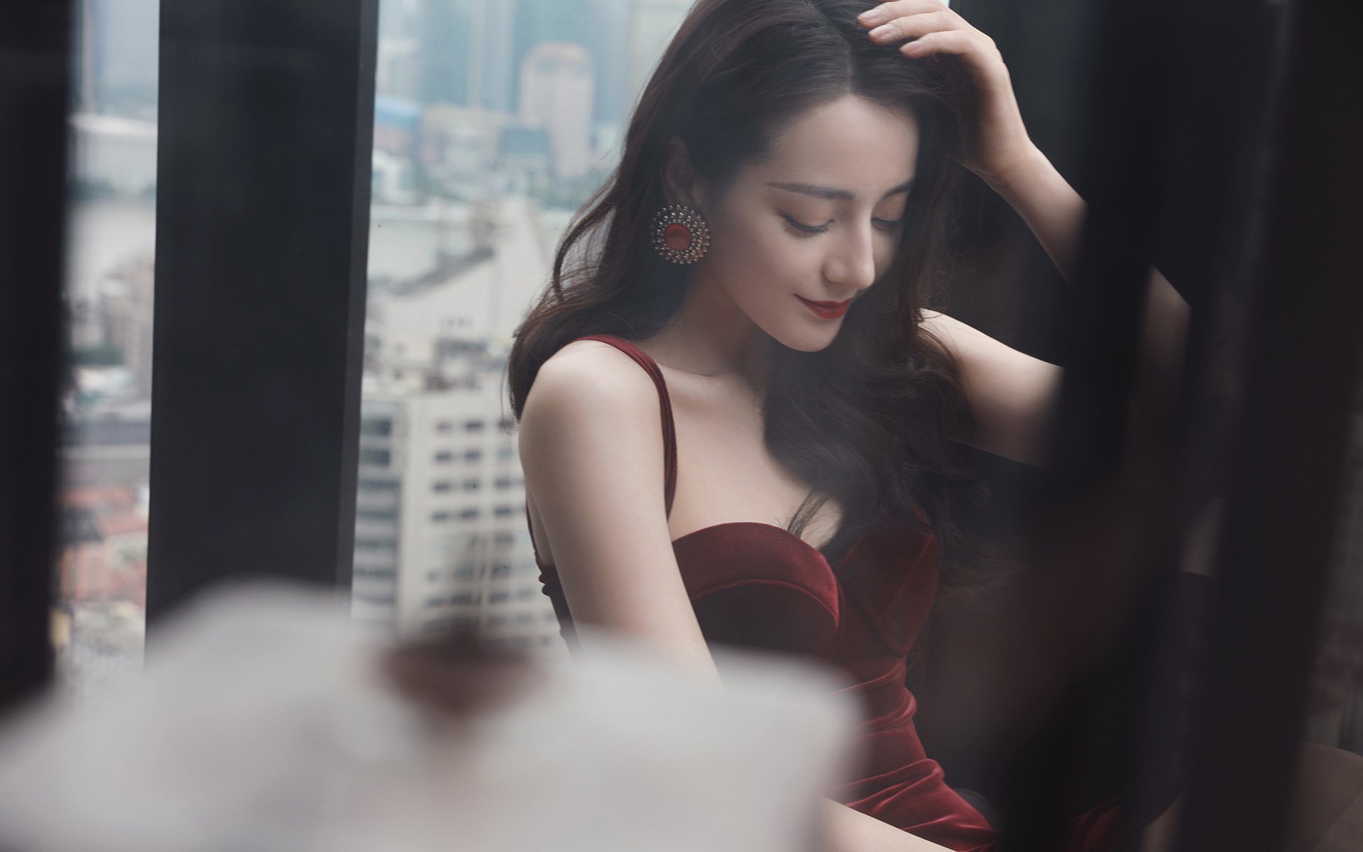 AYX体育官网-“德甲争冠集团压力剧增，场面火爆”，德甲冠军数排名