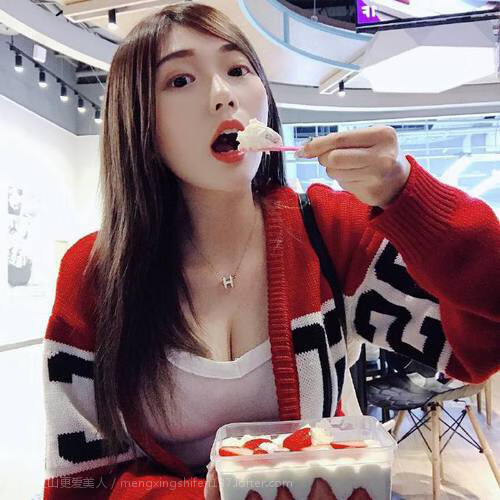 爱游戏体育app-BLG训练营开放日吸引百余名青训选手，blg战队教练是谁