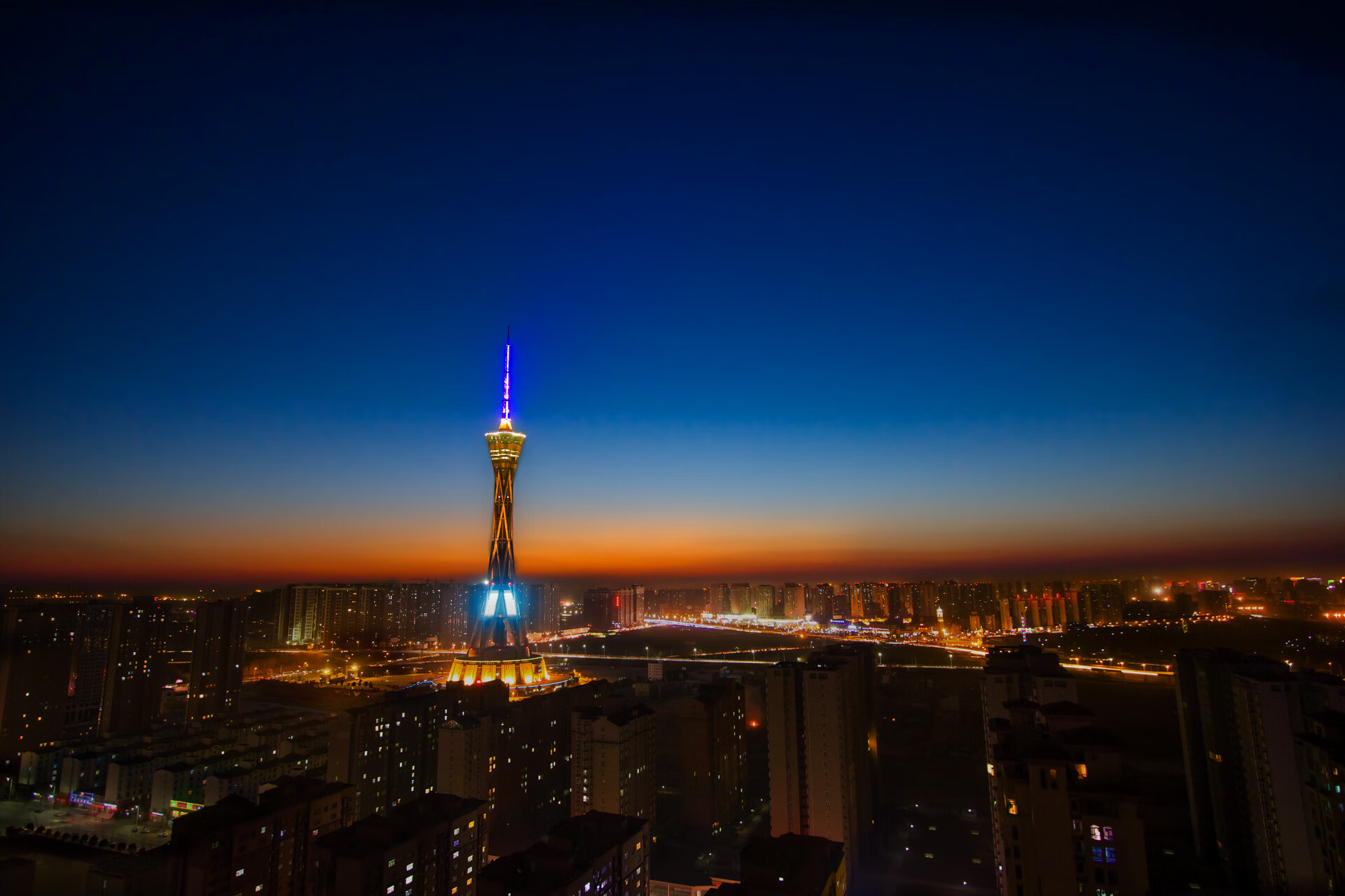 爱游戏官网-比利亚雷亚尔力克莱加内斯，稳健发挥，比利亚雷亚尔 莱斯特城