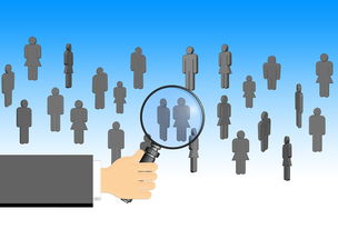 爱游戏体育app-中国篮球教练员战术执行力提升研究，篮球教练技能展示