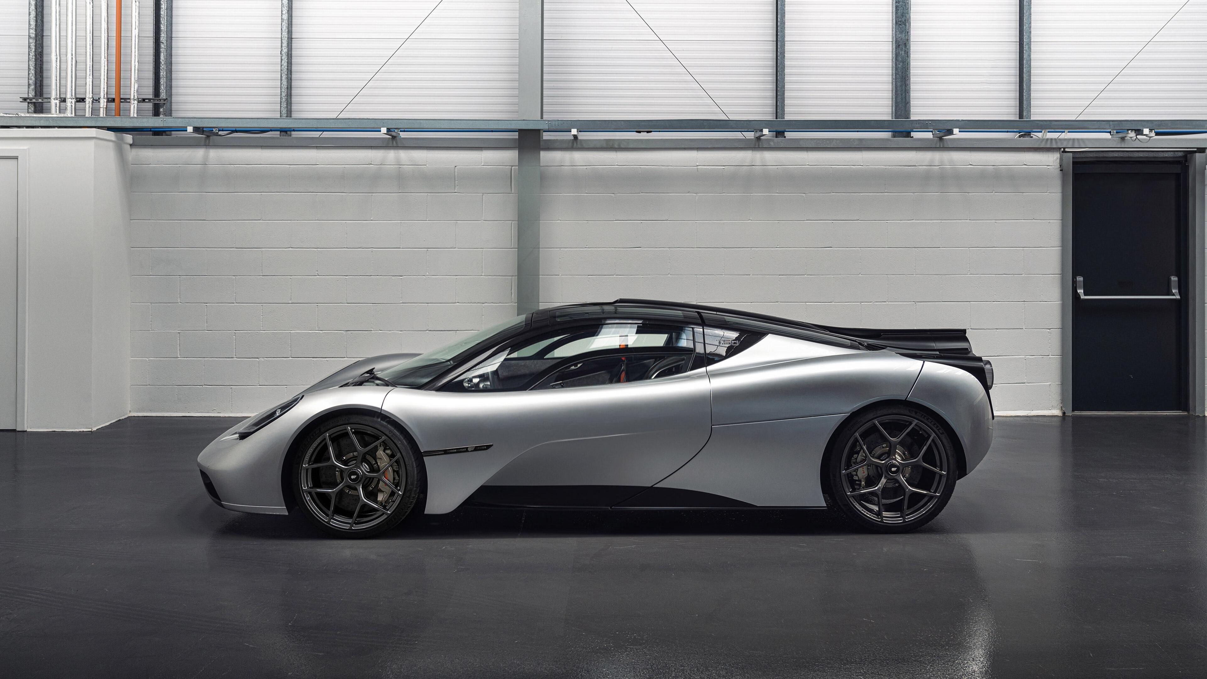 足球训练营关注儿童身体发育规律,足球训练营关注儿童身体发育规律的问题