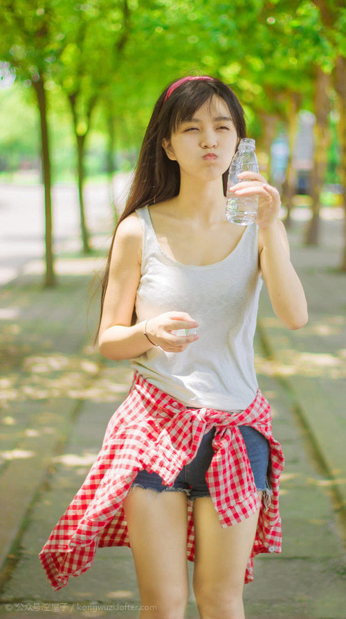 掘金前锋主动承担战术布置任务提升阅读比赛能力,掘金的战术